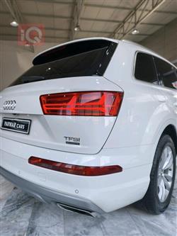 اودي Q7